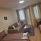 Family Studio 302, Villa park