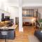 NEU! City-Loft-Apartment im Goethe Palais I 5P I Lift I Parkplatz I Zentrum I Helios