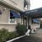 Port Hotel