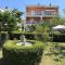 Guesthouse Mira