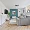 Luxury Central Cardiff Bay Flat with Air Fryer