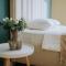 Full Amenities, Modern 1BR near Medpark Riscani