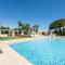 La Favorita Holiday House with pool
