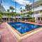 The Expat Hotel Patong