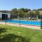 Chalet con piscina y playa a 5 min