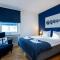 Port Hotel