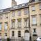 Lovely Georgian 2-bed apartment in Historic Bath