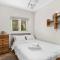 Grzegórzki Comfort Apartment by BookingHost