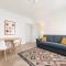 Elegant City-Center Apartment in Villa - Private Parking