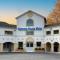 Harmony House Motel