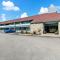 Super 8 by Wyndham Cincinnati-Springdale OH