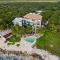 Angelina 28 Beachfront and Family Apartments - Modern and Relaxing Long Stays - 20 min from Cancun Airport