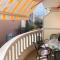 Nice Apartment In Makarska With Lake View