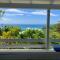 Paradise View at Halcyon Heights l Stunning Ocean View 1BR l 10 minute walk to the Beach