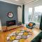 Stylish 3-Bed Swansea Home with WiFi & Kitchen