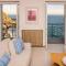 Carattino 12 Idyllic Seafront Retreat