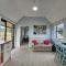 Cosy Quiet Retreat and Stunning Valley Views