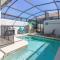 Warm 4BR townhouse w pool & resort access