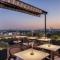 Lunet Old City Hotel