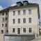 Anna und Sascha, Hotel und Café
