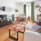 2-Bedroom Apartment in Alba with Free Parking and Air Conditioning