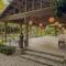 Delightful Sukiya Tiny House! Japanese Garden in Homestead