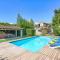 Villa Rafaleta by Villa Plus