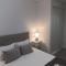 Skynest 61 Faro Airport Guest House