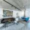 Smile Apartments Art Collection Stein
