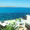 Seafront apartment Terrace, lounger & Panoramic ocean views