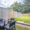 Modern 2-Bedroom Home near Glasgow & Edinburgh