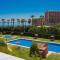 Seaview apartment with terrace by the beach