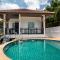 640 Villa