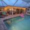 Blue Flamingo - Pool, Sunsets, Dock, Lift, Direct Gulf Access!