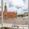 Heart of Old Town CityView Apartment with by Noclegi Renters