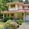 Riverside Bliss Cozy Beds, Fireplace and Gbit WiFi