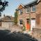 Cleve Cottage by inspirestays-com