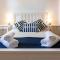 Lovely 2 Bedroom 2 Bathroom Apartment with Parking