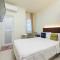 Urbanview Hotel Kansa near Harbour Bay Batam by RedDoorz