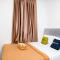 Urbanview Tiana Residence Nagoya Batam by Reddoorz