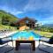 Chalet neuf, Jacuzzi, piscine privée mai-sept, pétanque, proche Paradiski