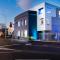 Futuristic Accommodation - Central Dunedin