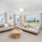 Spacious 3-Bedroom Home in Roslyn with Views