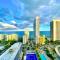 Luxury apartment with endless ocean views -Daily resort fee and parking not included-