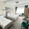 Premium Rooms & Boutique Apartments with Free Parking