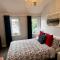 Luxury Retreat Beach House - Sleeps 6