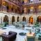 Shah Palace Luxury Museum Hotel