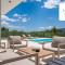 NEW! Modern Villa Nacle with heated Pool
