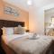 City Centre Retreat 2BR 2BA Parking Included
