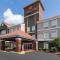 La Quinta by Wyndham Lexington South / Hamburg